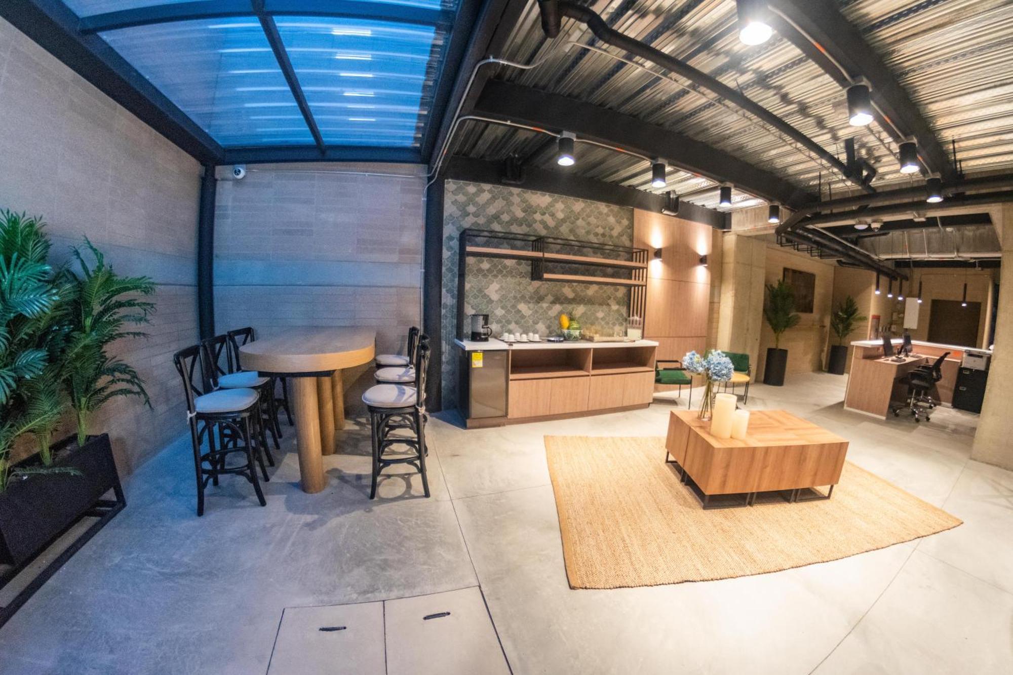 Loft 43 Aparthotel Medellin Exterior photo